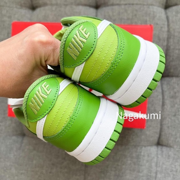 💚🤍Nike Dunk Low retro Green White Kermit Shoes 🐸 - Picture 4 of 4